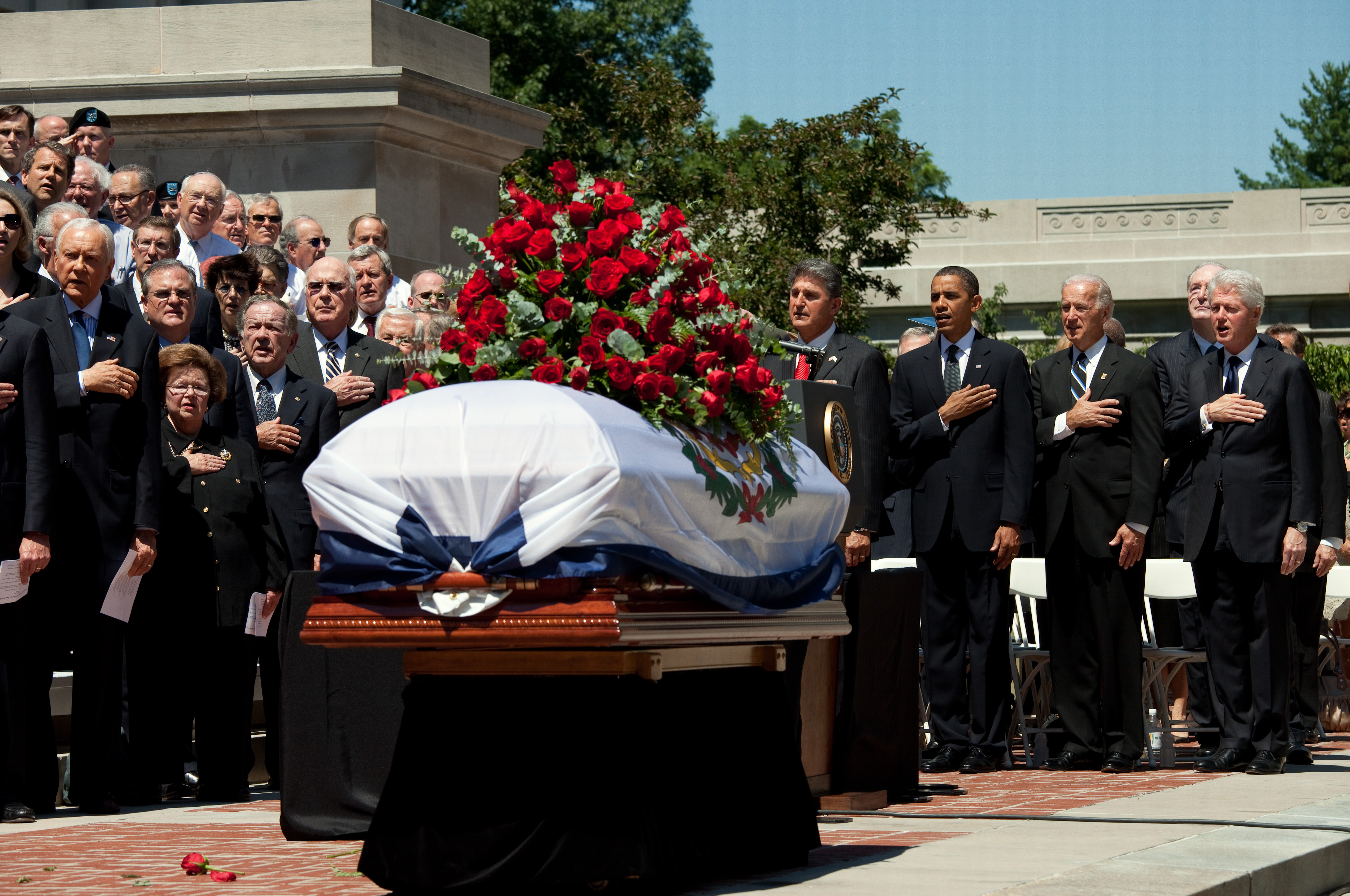Senator_Byrd_funeral_service.jpg